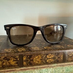 Ray Ban WAYFARER Sunglasses